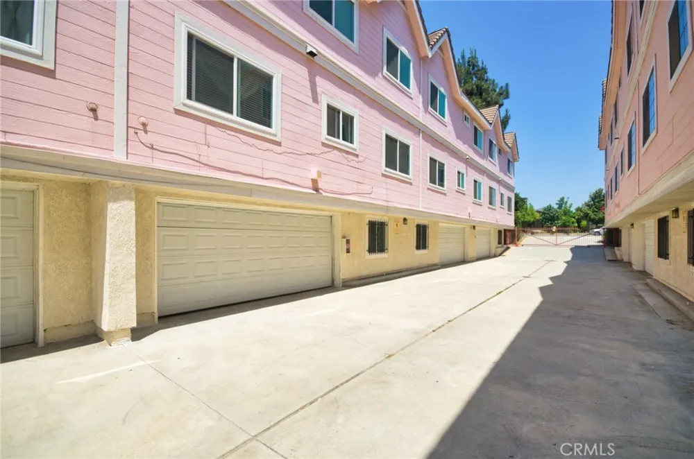 1505 S Atlantic #C Alhambra, CA 91803