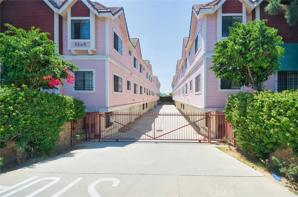 1505 S Atlantic #C Alhambra, CA 91803