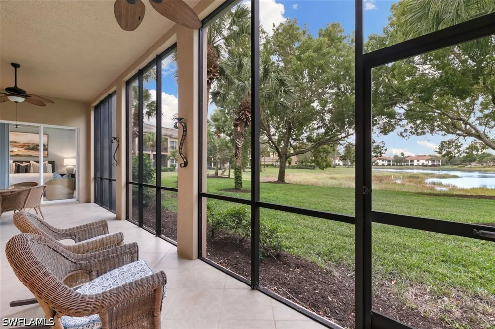 Aviamar Circle #8-102 Naples, FL 34114