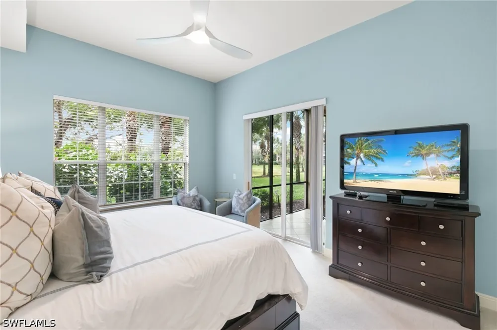 Aviamar Circle #8-102 Naples, FL 34114