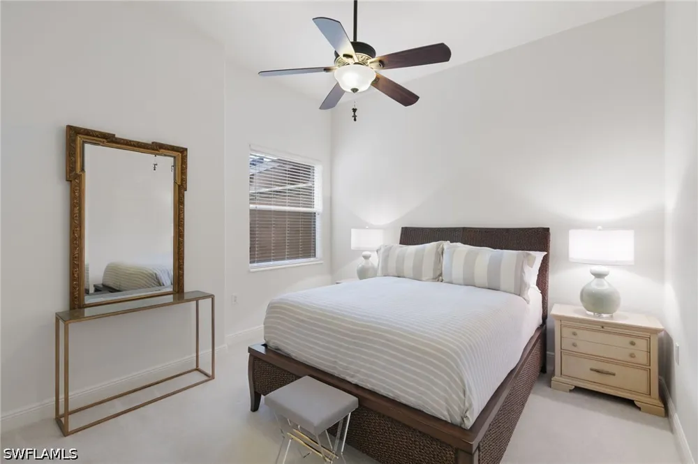 Aviamar Circle #8-102 Naples, FL 34114