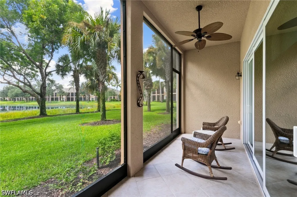 Aviamar Circle #8-102 Naples, FL 34114