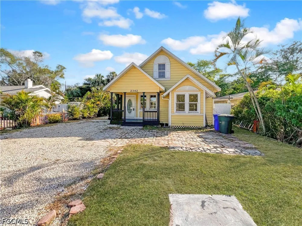 Stella Street Fort Myers, FL 33901