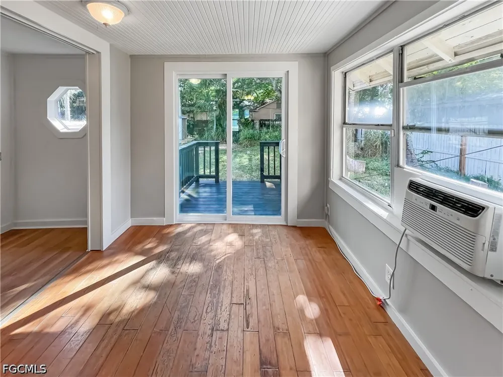 Stella Street Fort Myers, FL 33901