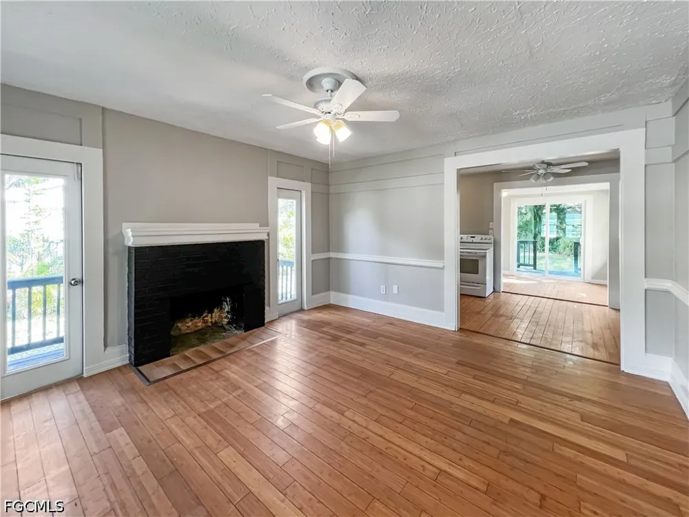 Stella Street Fort Myers, FL 33901
