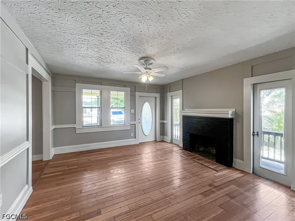 Stella Street Fort Myers, FL 33901