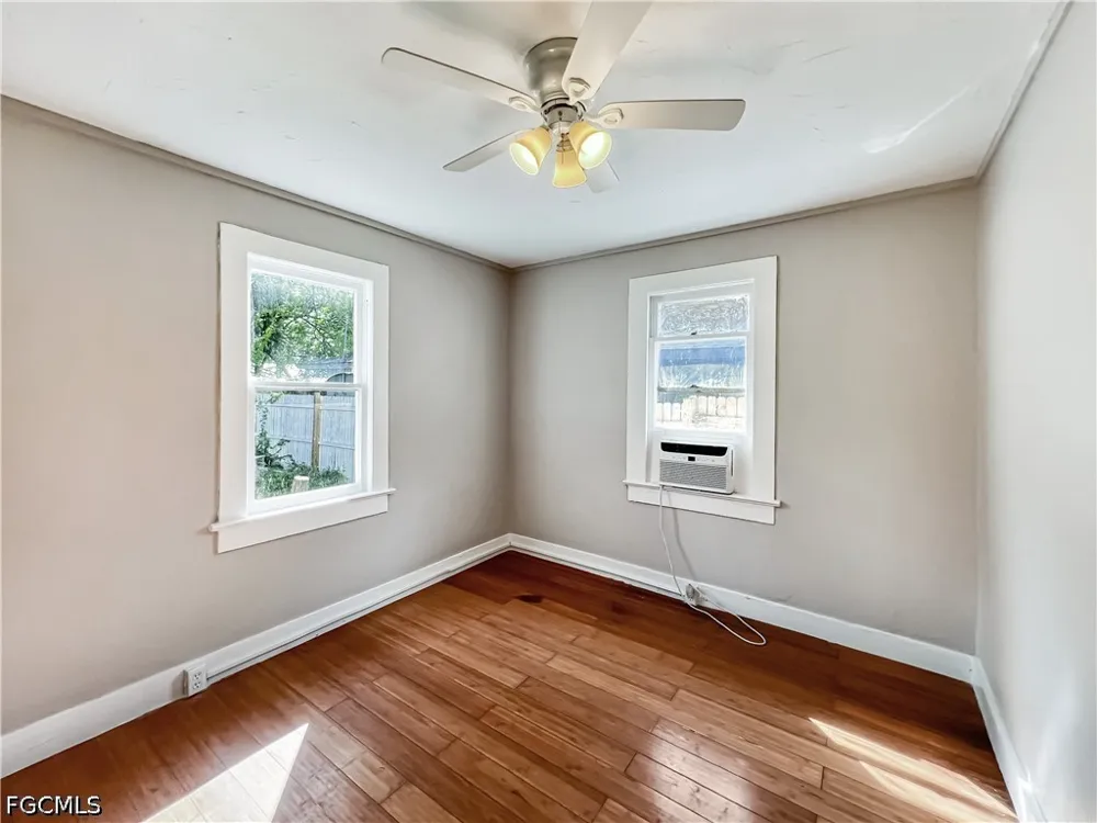 Stella Street Fort Myers, FL 33901