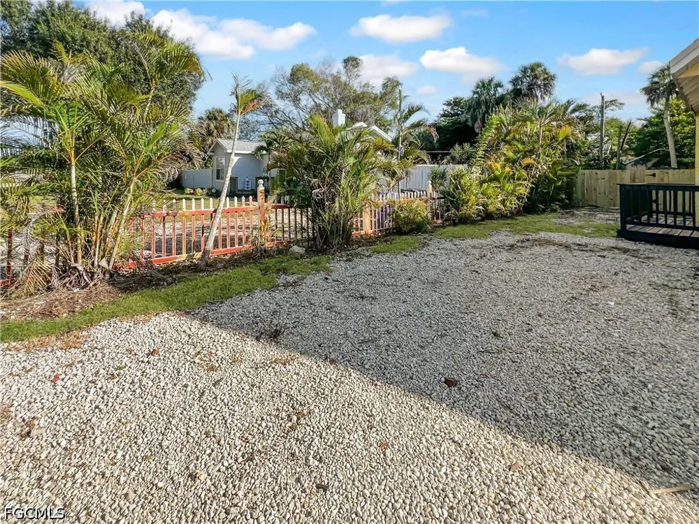 Stella Street Fort Myers, FL 33901