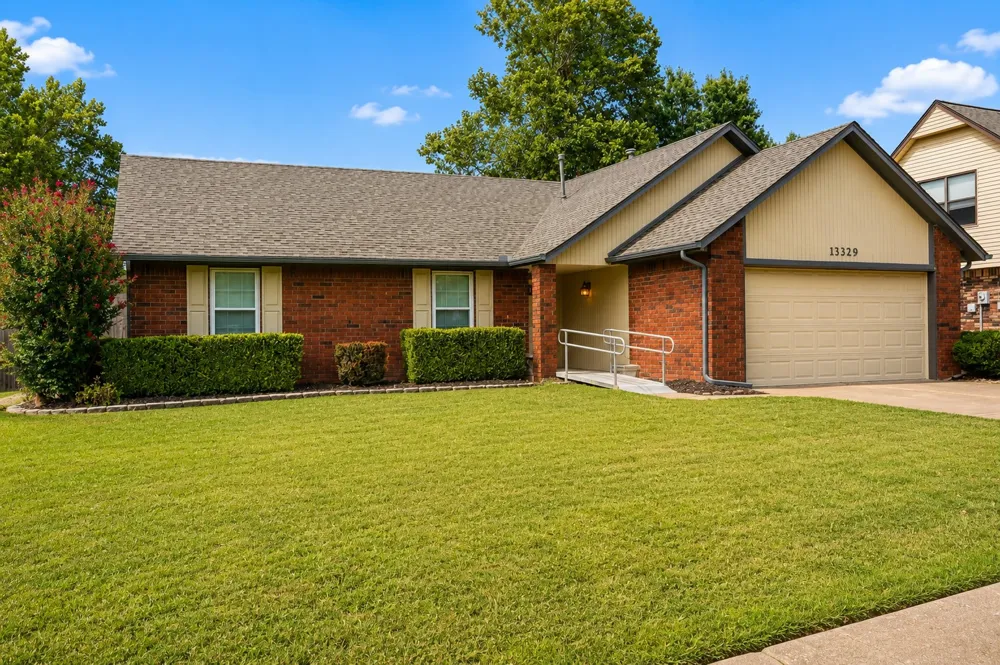 13329 E 45th Street Tulsa, OK 74134