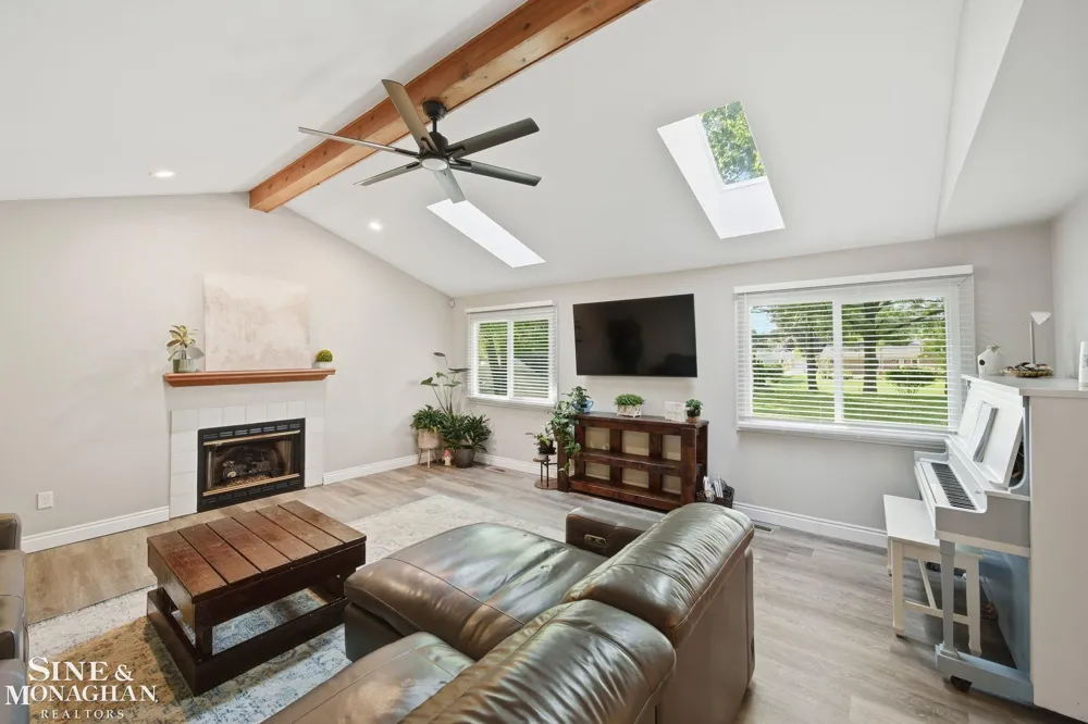 4882 25 Mile Road Shelby Charter Township, MI 48316