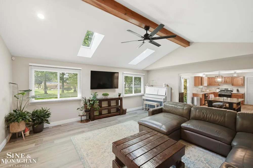 4882 25 Mile Road Shelby Charter Township, MI 48316