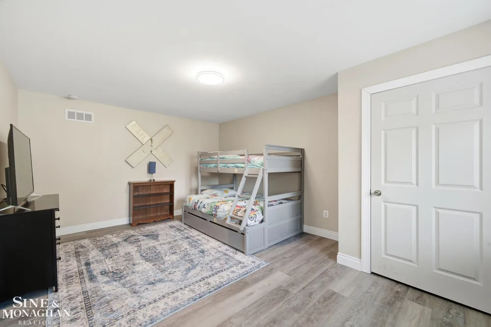 4882 25 Mile Road Shelby Charter Township, MI 48316