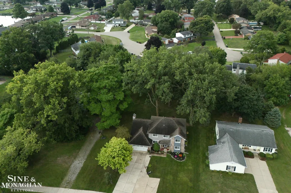 4882 25 Mile Road Shelby Charter Township, MI 48316