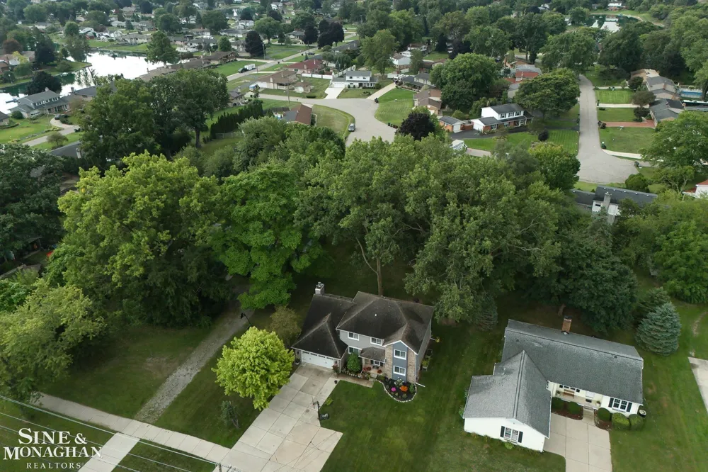 4882 25 Mile Road Shelby Charter Township, MI 48316