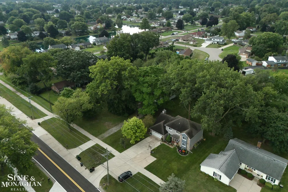 4882 25 Mile Road Shelby Charter Township, MI 48316