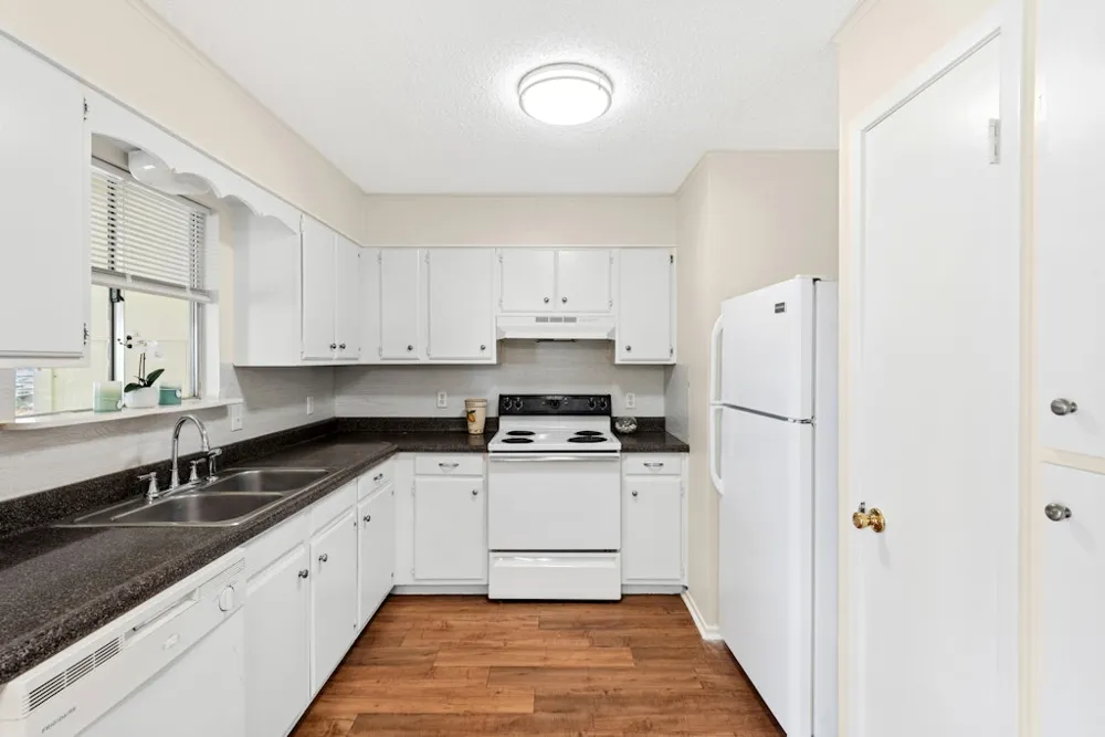 1902 Twin Oaks Street Kingsland, TX 78639