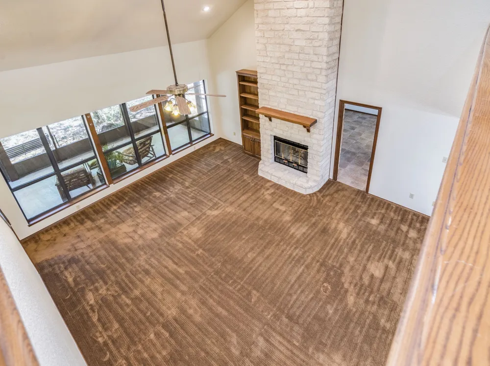 1112 Live Oak Loop Buda, TX 78610