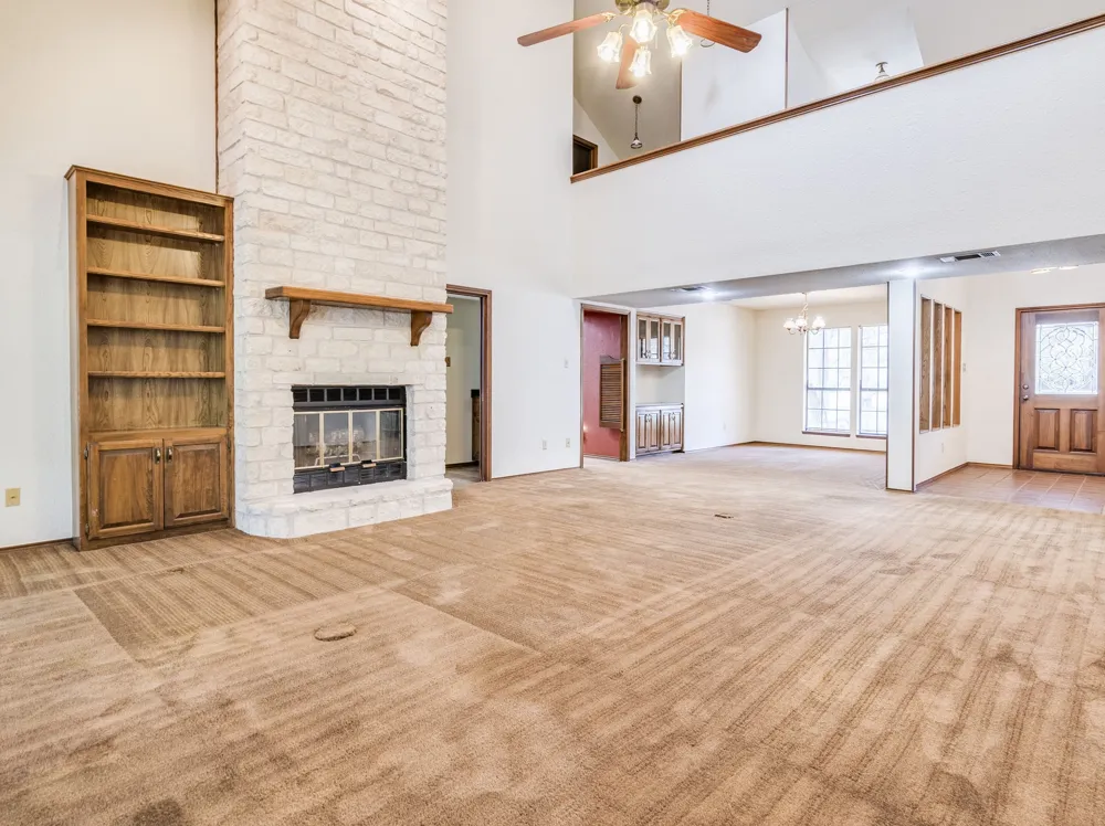 1112 Live Oak Loop Buda, TX 78610