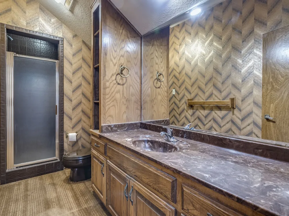 1112 Live Oak Loop Buda, TX 78610