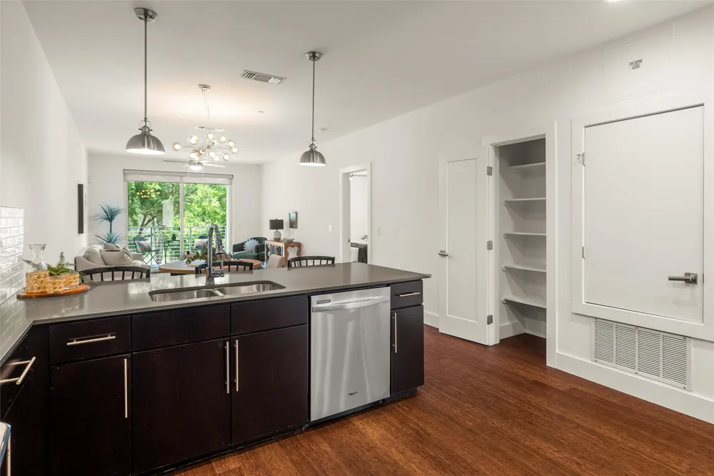 2804 Treble Lane #923 Austin, TX 78704