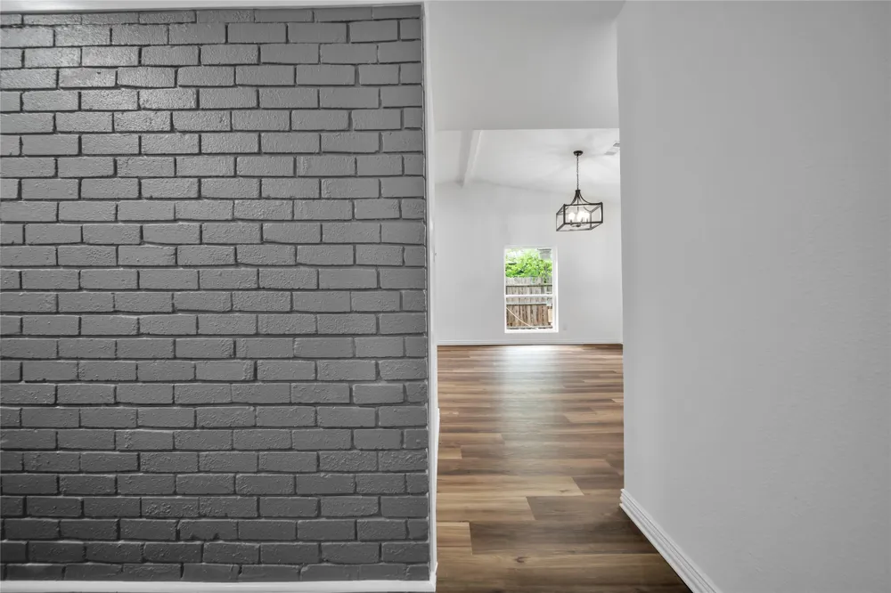 2009 Clark Trail Grand Prairie, TX 75052