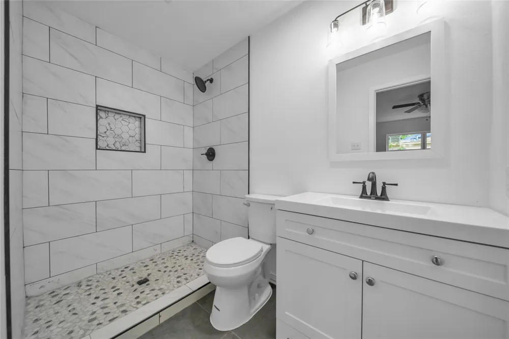 2009 Clark Trail Grand Prairie, TX 75052