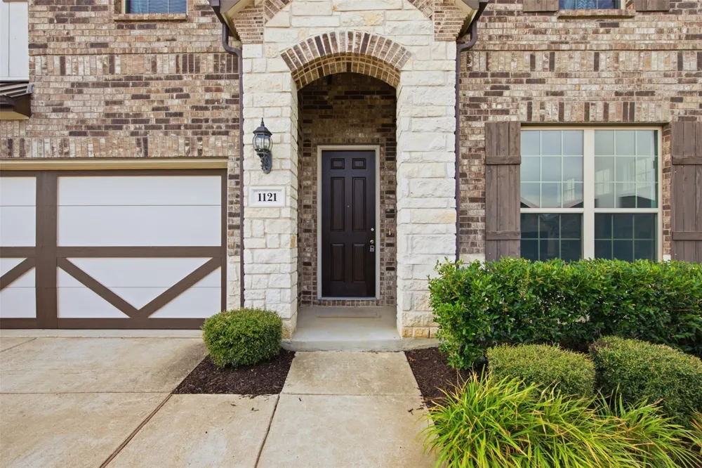 1121 Spanish Dove Drive Little Elm, TX 75068