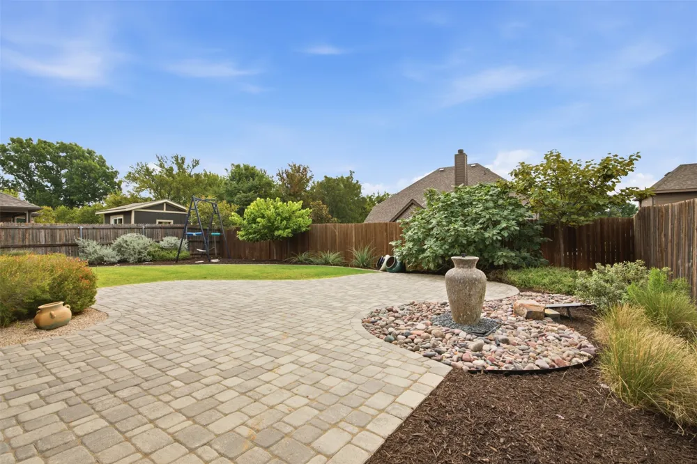 1121 Spanish Dove Drive Little Elm, TX 75068