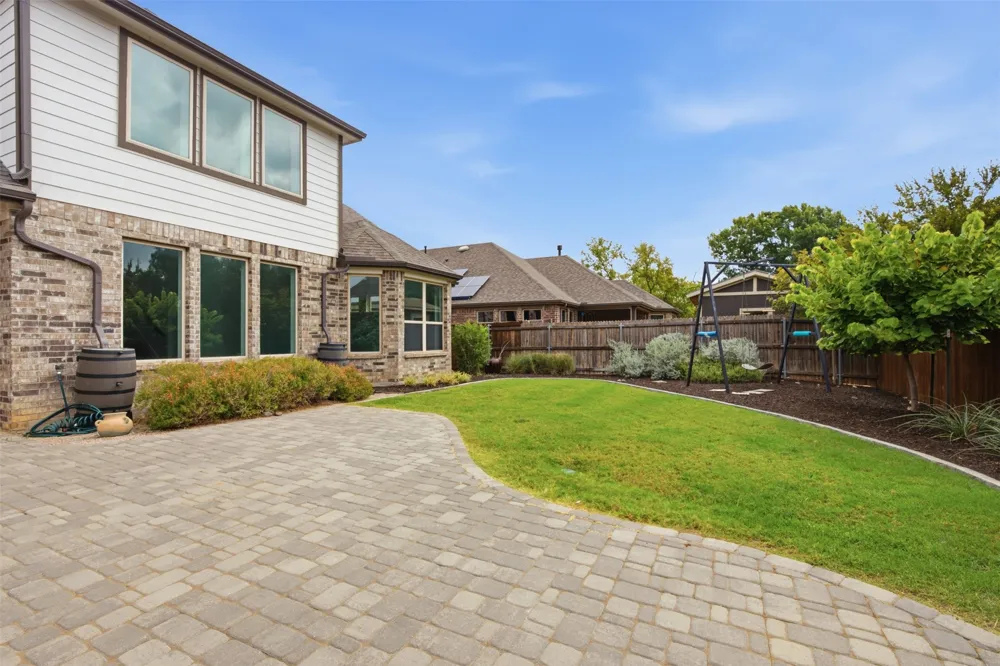1121 Spanish Dove Drive Little Elm, TX 75068