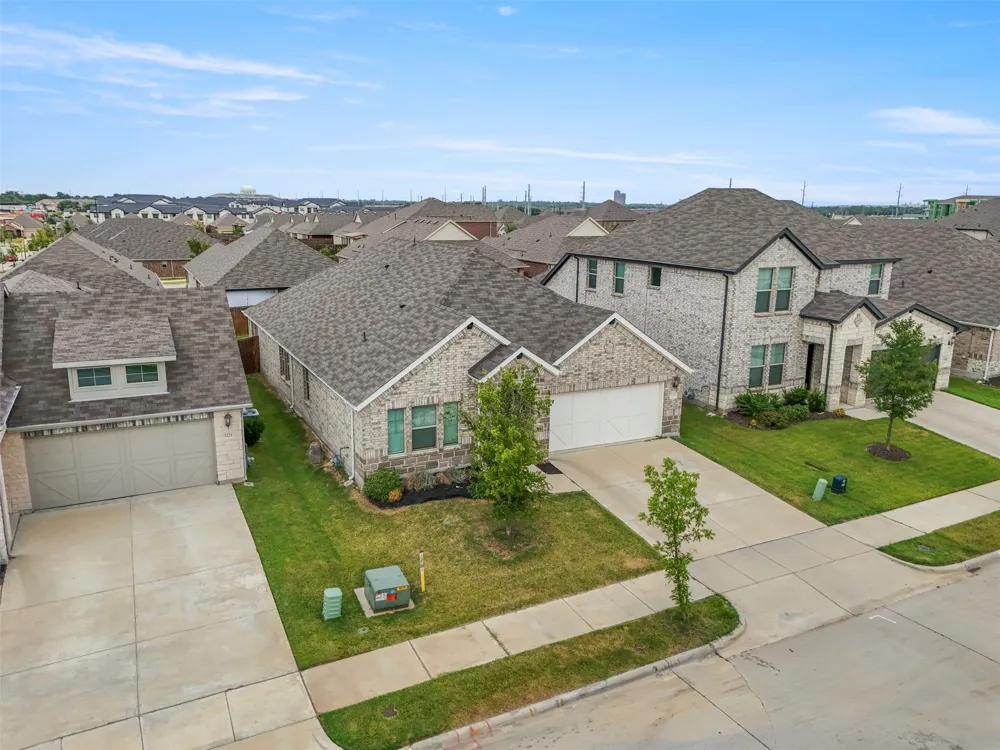 3420 Chivalry Drive Denton, TX 76207