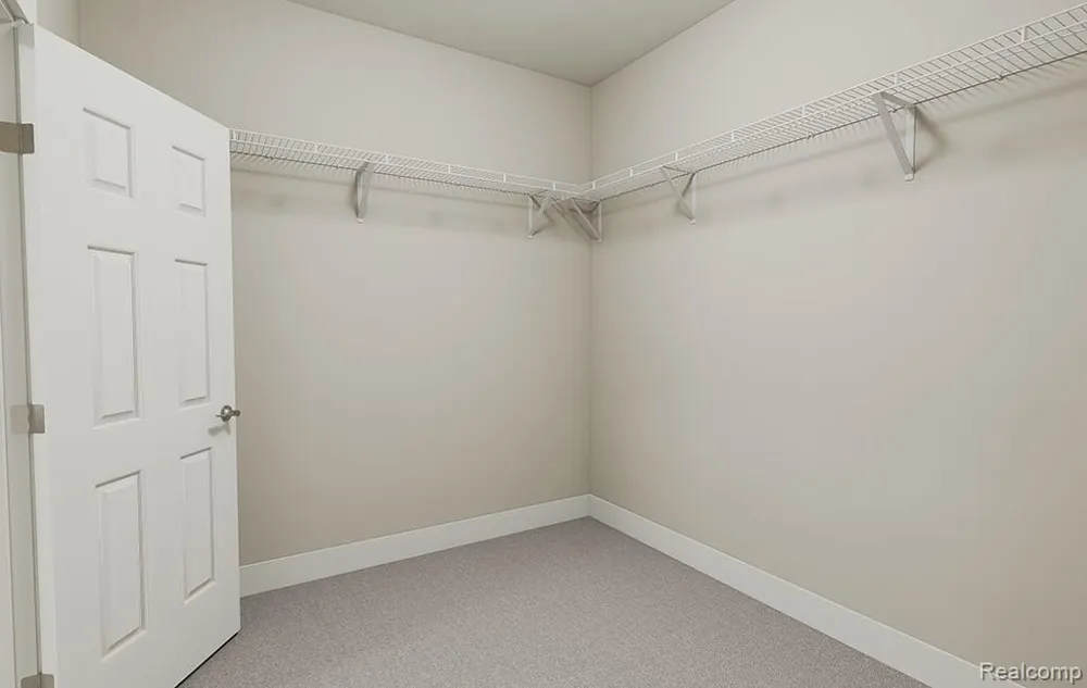 61659 Empire Road Lyon Charter Township, MI 48178