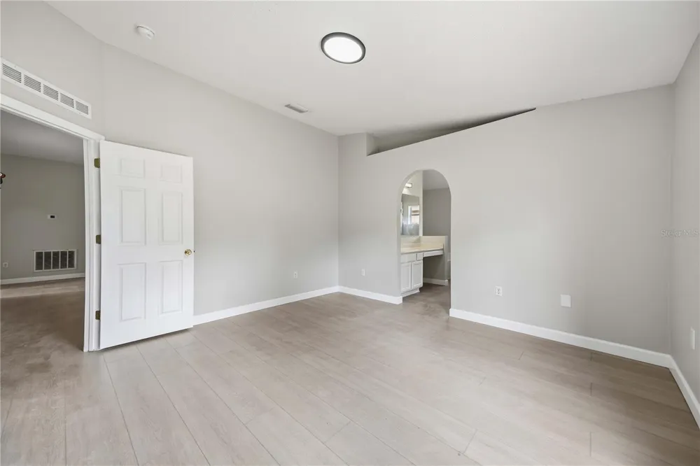 3947 WARBLER DRIVE Winter Haven, FL 33880