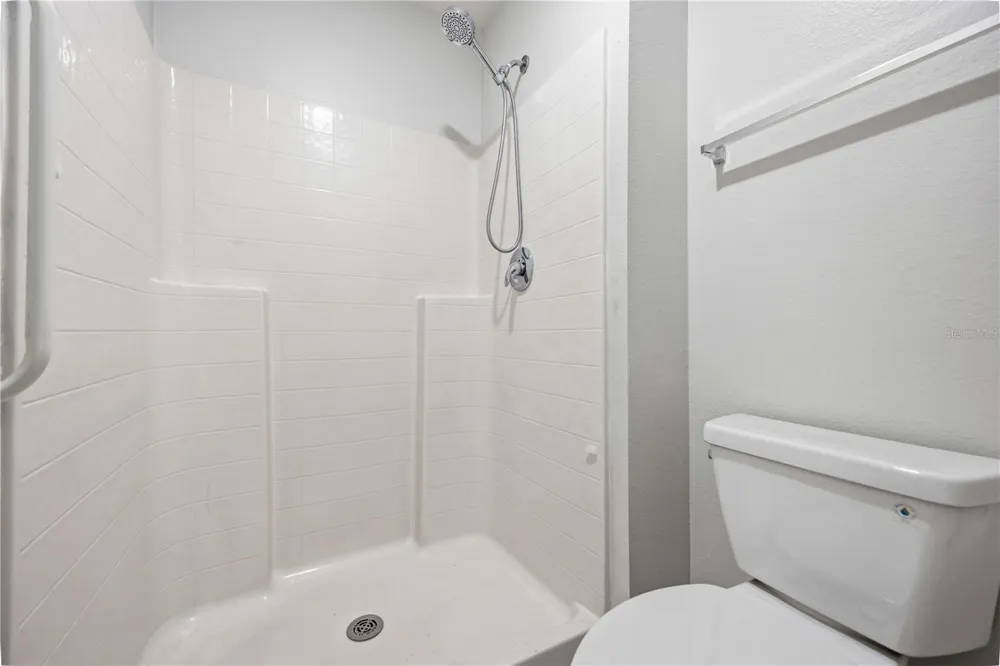 3947 WARBLER DRIVE Winter Haven, FL 33880