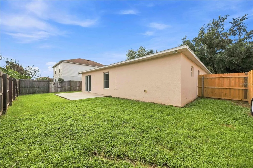 3947 WARBLER DRIVE Winter Haven, FL 33880