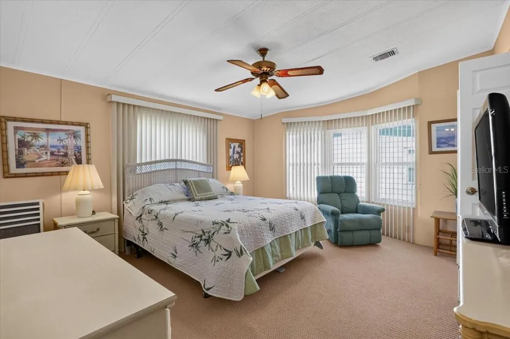 8534 IMPERIAL CIRCLE Palmetto, FL 34221