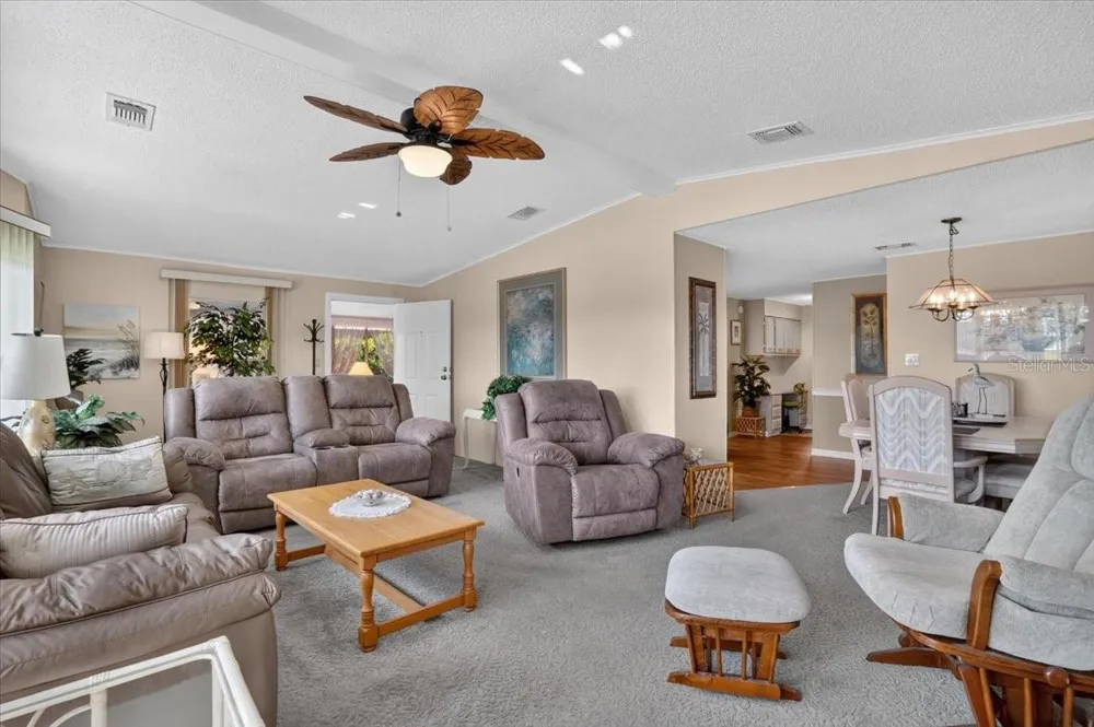 8534 IMPERIAL CIRCLE Palmetto, FL 34221