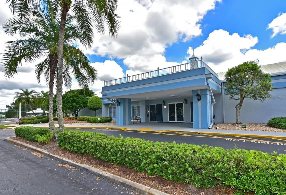 8534 IMPERIAL CIRCLE Palmetto, FL 34221