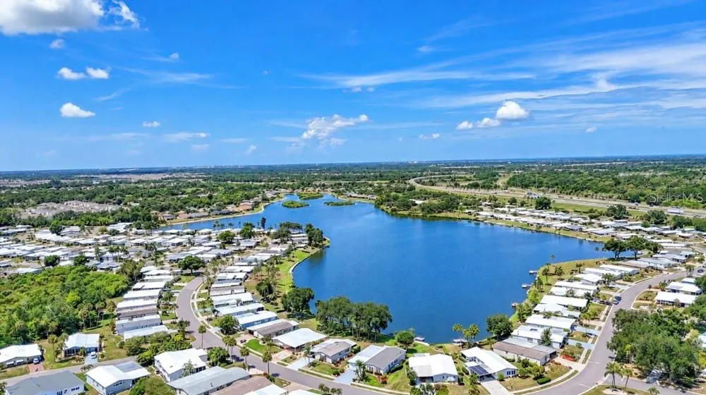8534 IMPERIAL CIRCLE Palmetto, FL 34221