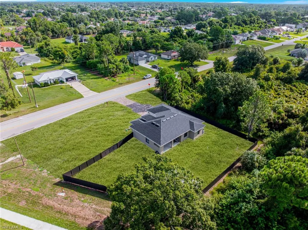 810 Sentinela Boulevard Lehigh Acres, FL 33974