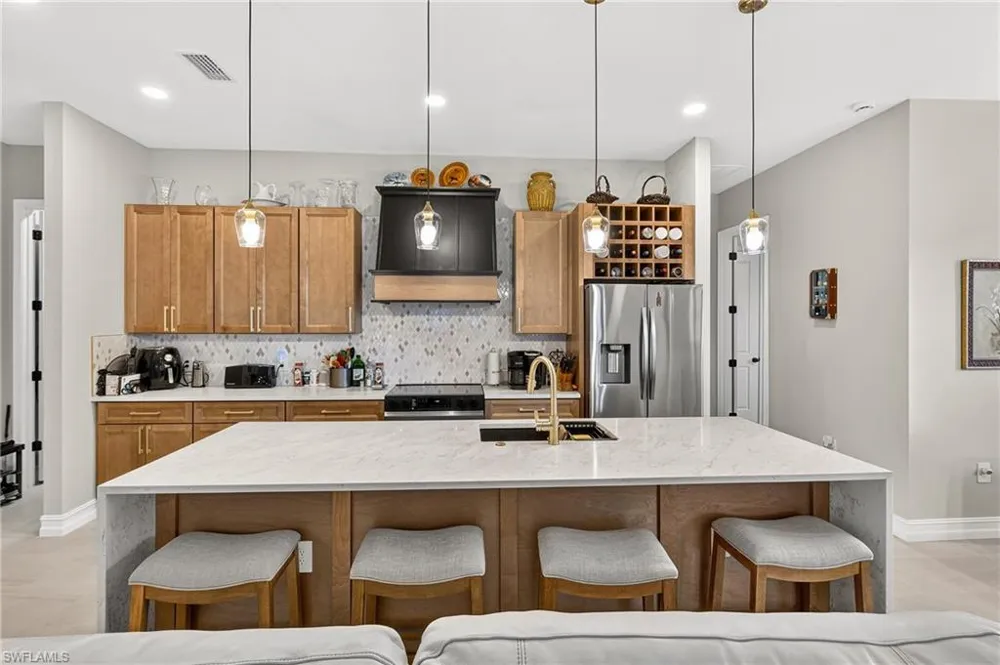810 Sentinela Boulevard Lehigh Acres, FL 33974