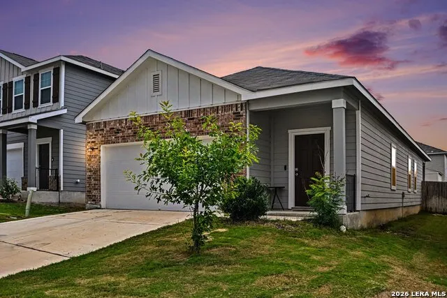 13522 Sunrise Mdw St Hedwig, TX 78152
