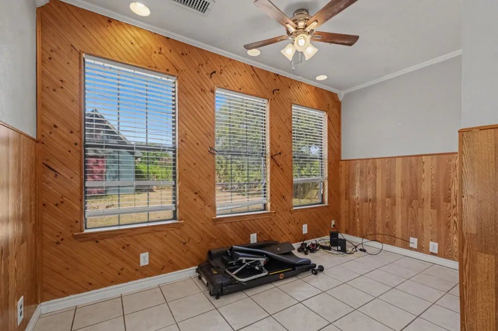 145 Imperial Drive Denison, TX 75020