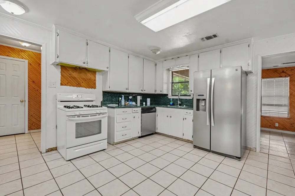 145 Imperial Drive Denison, TX 75020