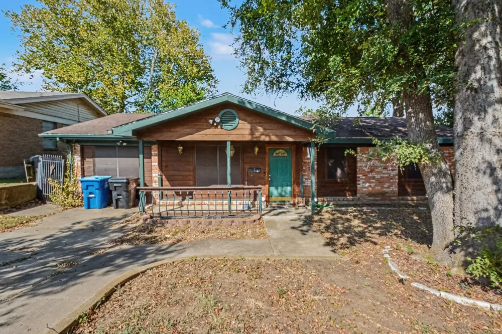 145 Imperial Drive Denison, TX 75020