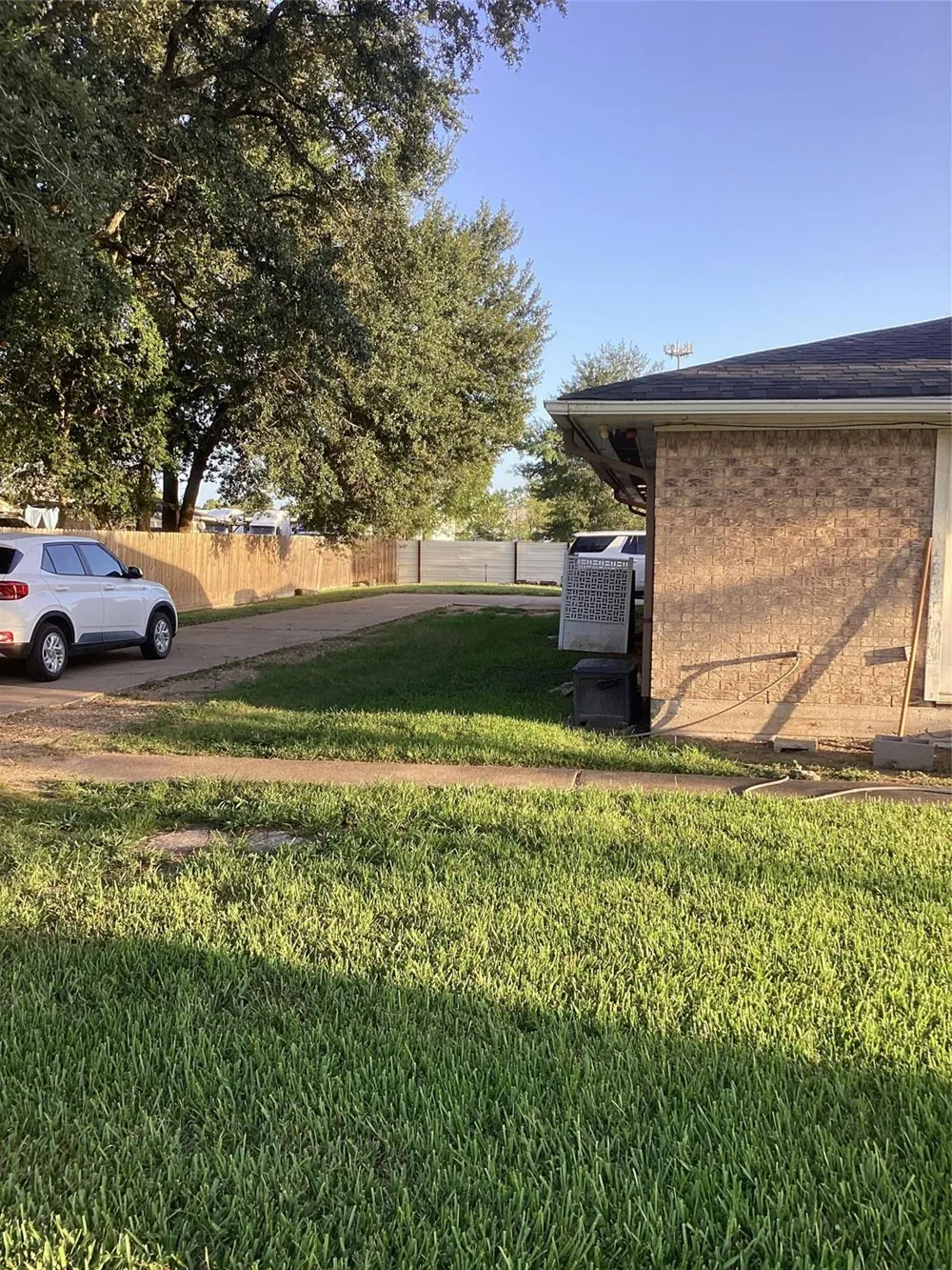 114 E Palm Street Fresno, TX 77545