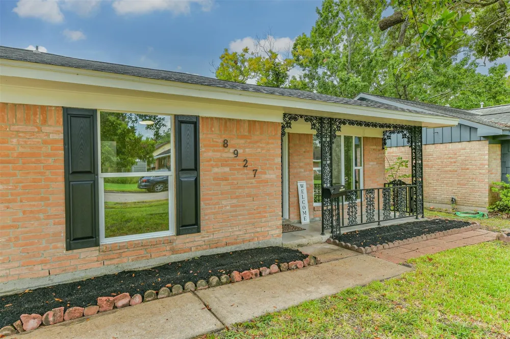 8927 Alcott Drive Houston, TX 77080