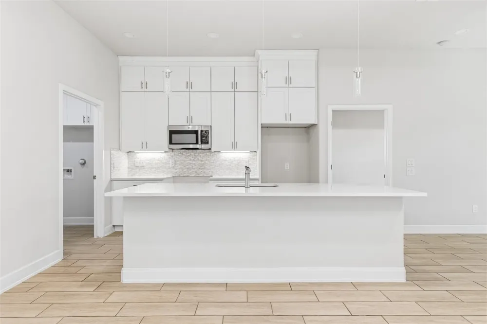 706 S Brownleaf Street San Antonio, TX 78227