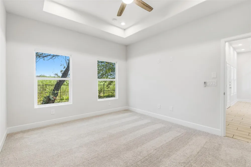 706 S Brownleaf Street San Antonio, TX 78227