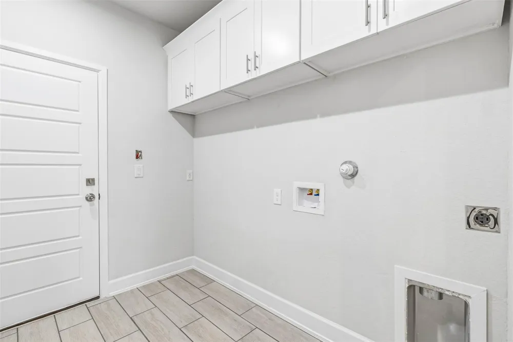 706 S Brownleaf Street San Antonio, TX 78227