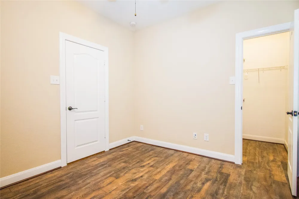 6114 Brookmall Katy, TX 77494